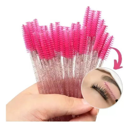 Gupillones rosados con un recuadro que muestra el peinado de pestañas.